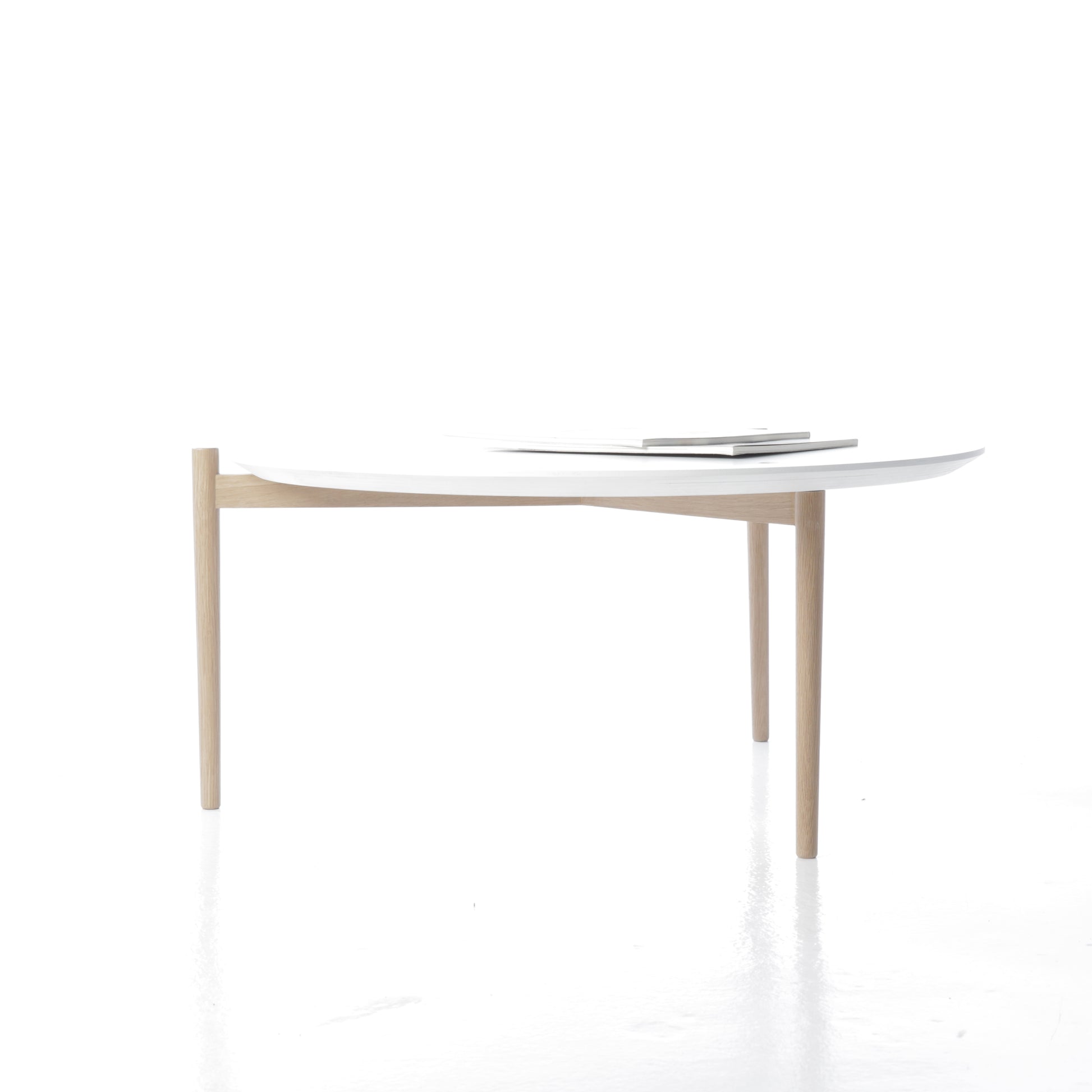 Grande table à café YO.