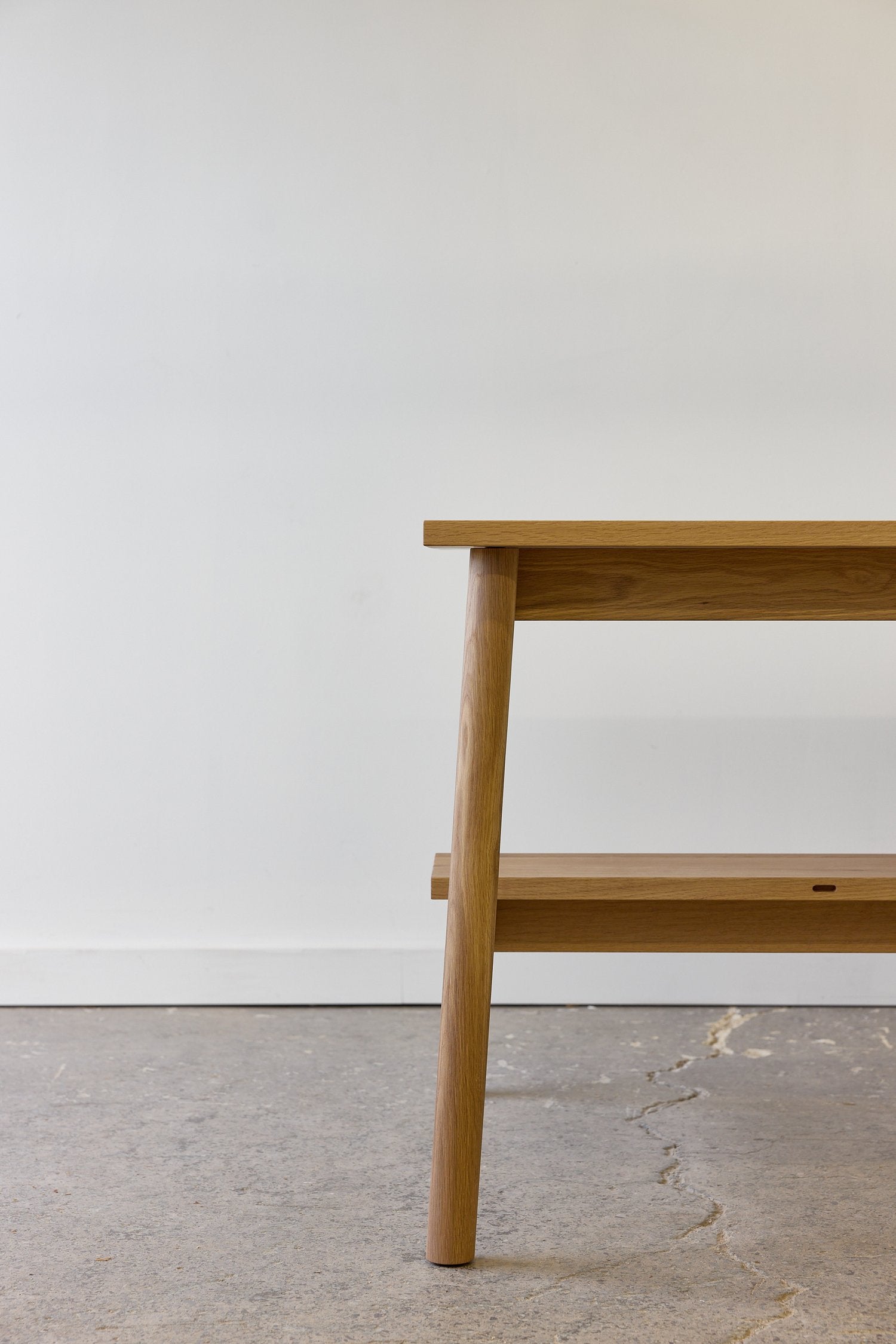 Table Aki